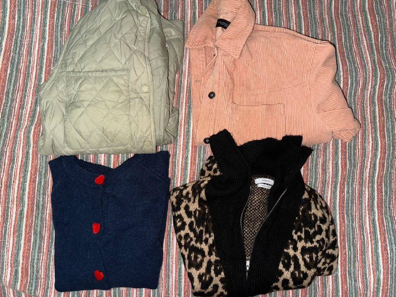 Хаки куртка, розовая куртка оверсайз, синий жакет, короткий жакет с принтом