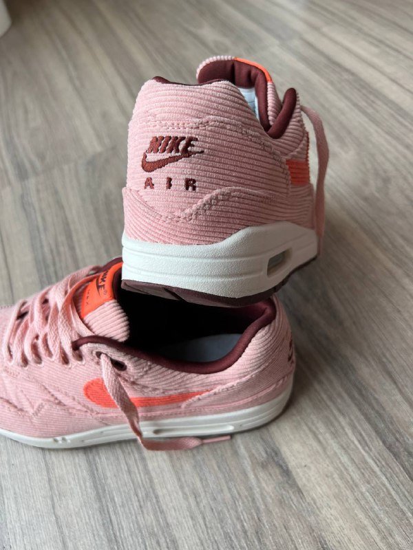 Кроссовки Nike Air Max 1 Premium Coral Stardust Corduroy, размер 41 2