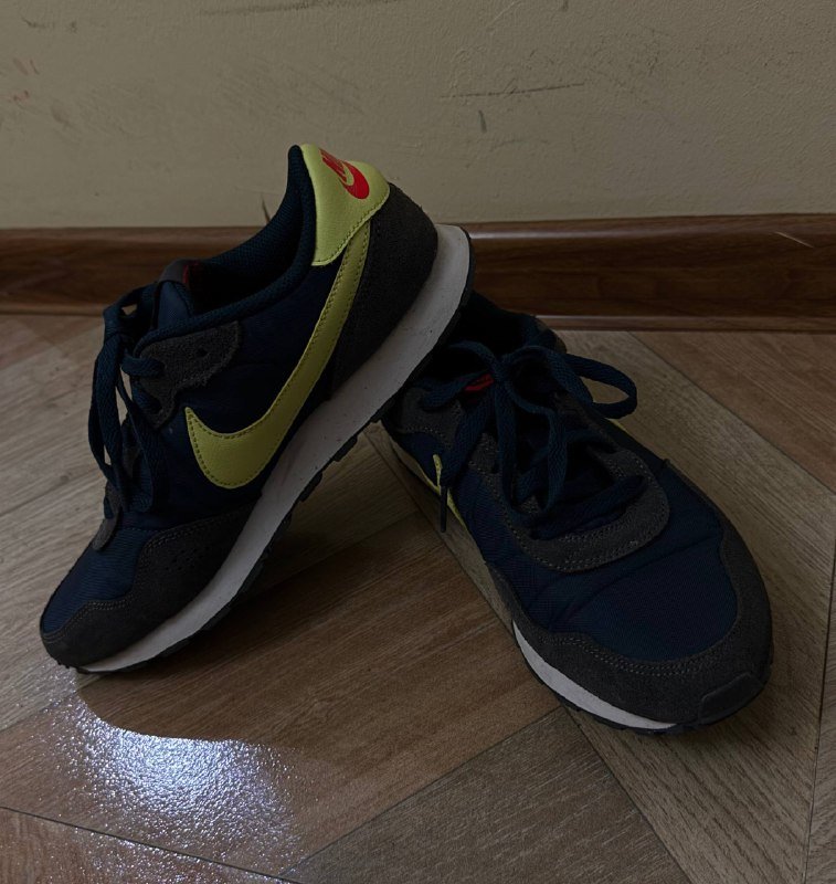 Кроссовки Nike 40 размер