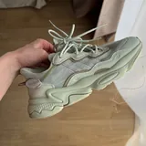 Кроссовки Adidas 4