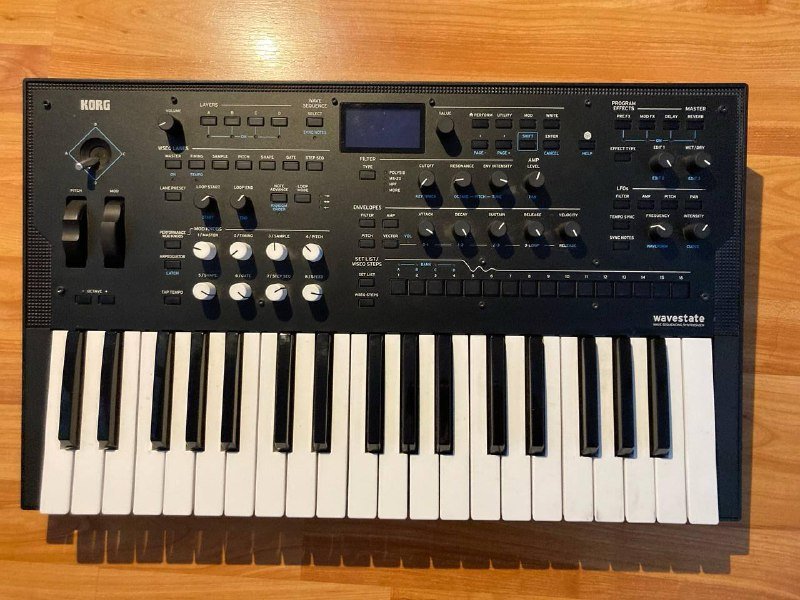 Синтезатор Korg Wavestate