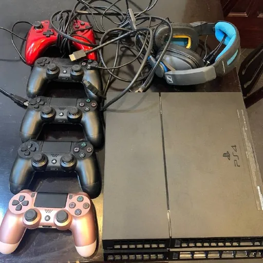PS4, джойстики, наушники