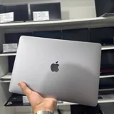 MacBook Pro 13 2017 3