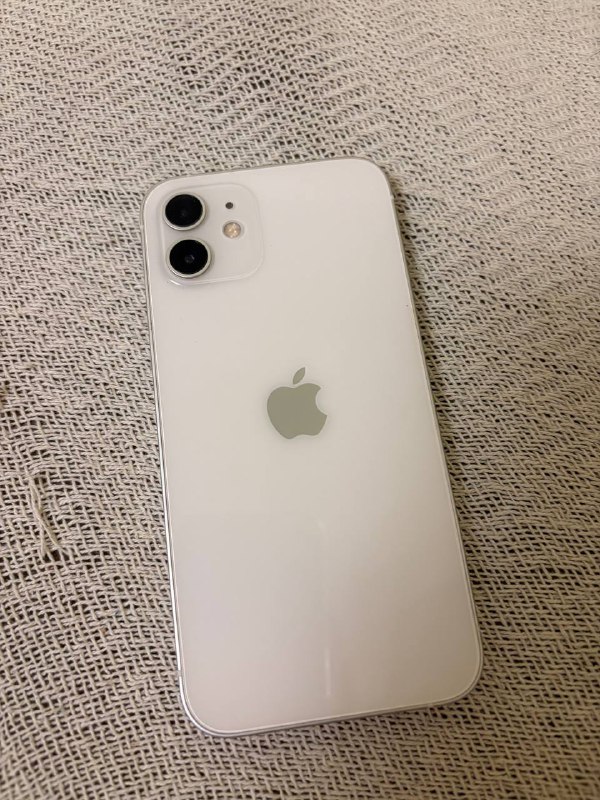 iPhone 12 256GB for sale in excellent condition 2