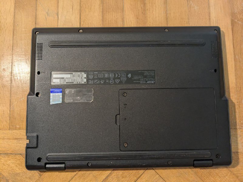 Ноутбук Acer TravelMate B118-M 5