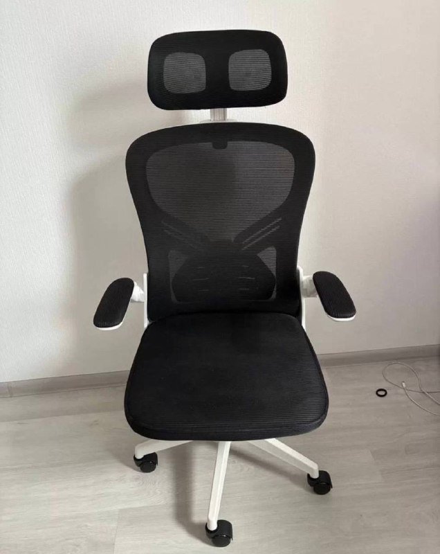 Удобное эргономичное кресло компьютерное