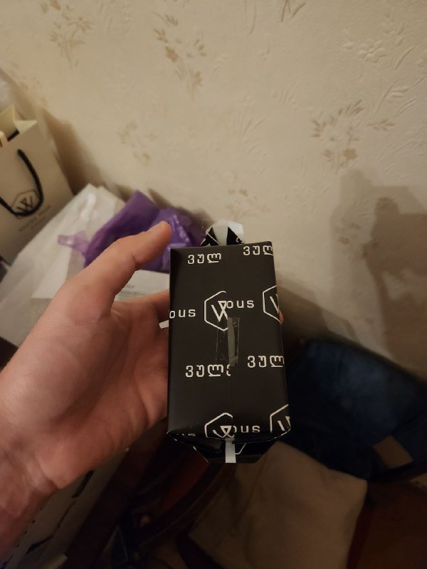 Парфюм Emporio Armani Stronger With You Intensely