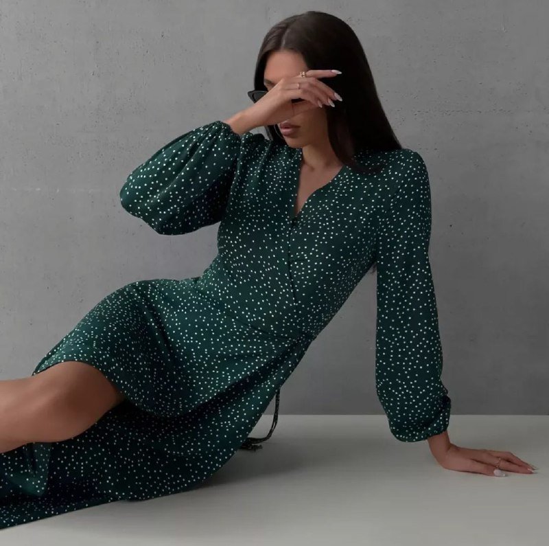 Платье женское зеленое в горошек 3