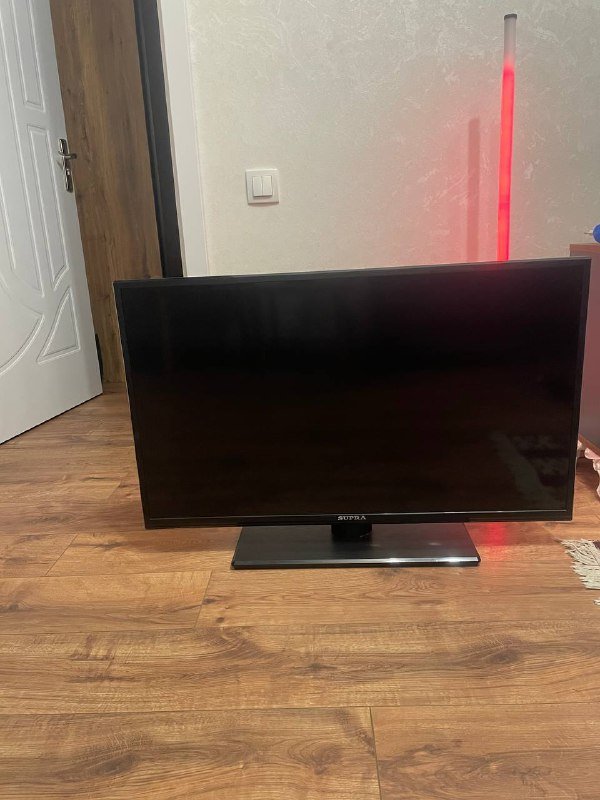 Телевизор Supra с разбитой матрицей на запчасти 2