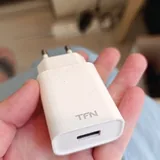 Зарядное устройство с входом USB-A 1