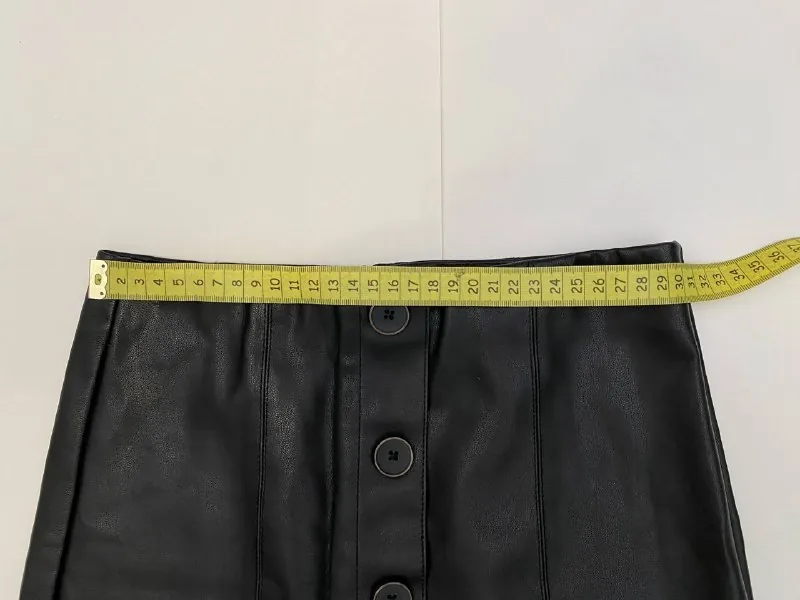 Юбка черная Pull Bear 1