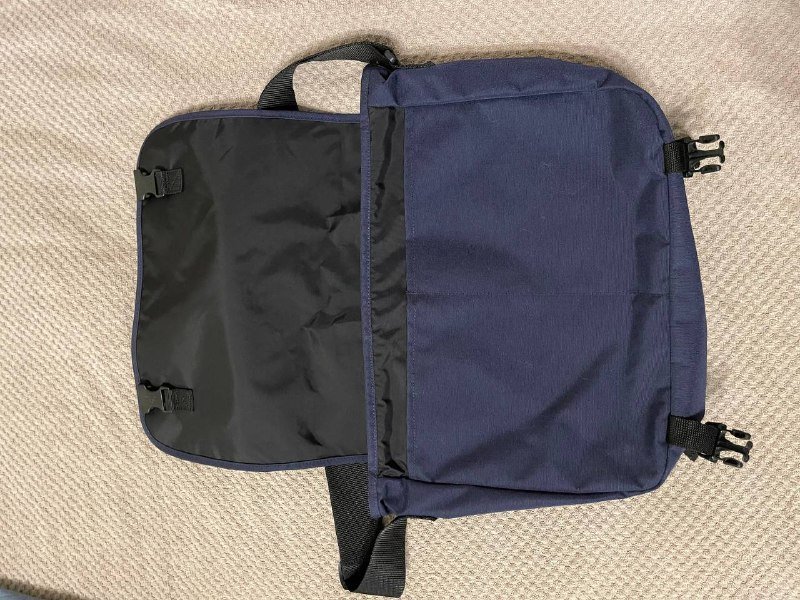 Сумка Eastpak Delegate под ноутбук 15" 2