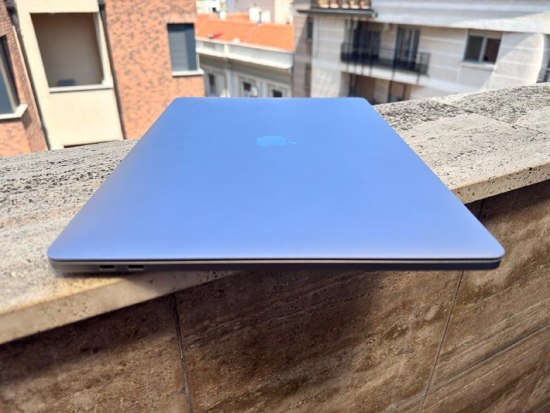 MacBook Pro 16 2019 Intel i9 32 Gb RAM 1 Tb storage 6