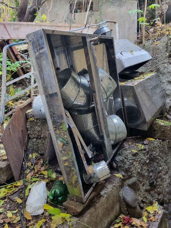 Вытяжные зонты из нержавейки 110×110см и 100×70см 4