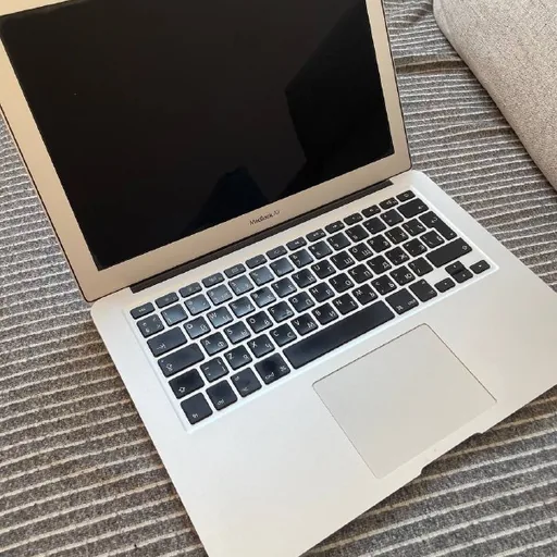 Apple MacBook Air 2017 13" 128GB, Magic Mouse