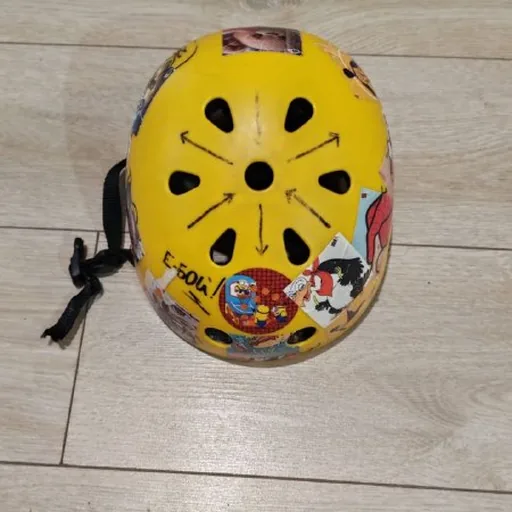 BMX, шлем