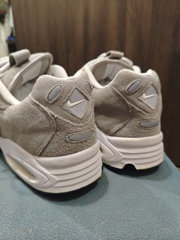 Мужские кроссовки NIKE AIR MAX TRIAX LE COBBLESTONE 3