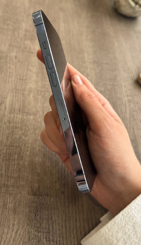 iPhone 13 Pro 128GB in идеальном состоянии 4
