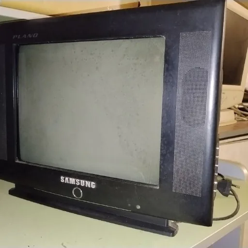 CRT мониторы и телевизоры