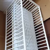 Детская кроватка IKEA с матрасом, простыней и ванночкой 2