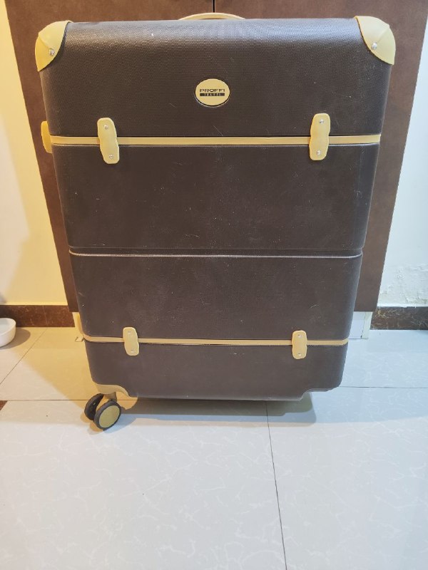 фен Braun, парогенератор Bosch, спальный мешок, рюкзак, коврики 10