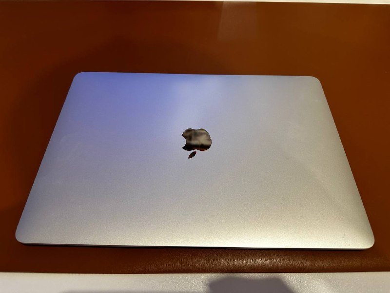 MacBook Air M1 13 inch 8GB 256GB Silver US keyboard