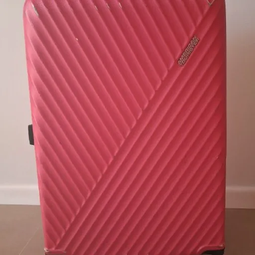 Фирменный чемодан American Tourister L
