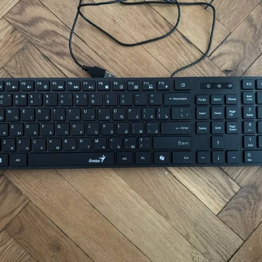 Клавиатура Genius Slimstar126