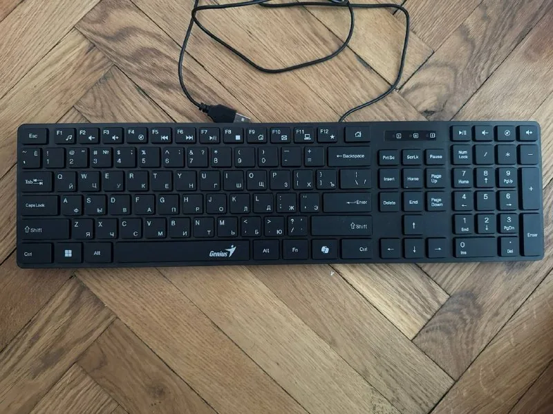 Клавиатура Genius Slimstar126