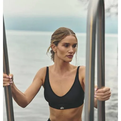 Топ Alo, платье Zara
