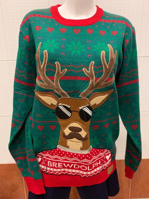 Новогодние свитера 5
