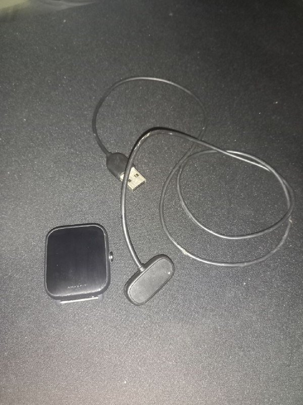 Вентиляторы, зарядные устройства, телефоны, клавиатура, кабель, игрушка 5