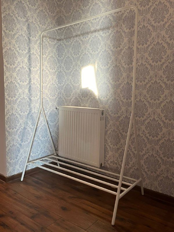 Напольная вешалка-рейл из Jysk 4