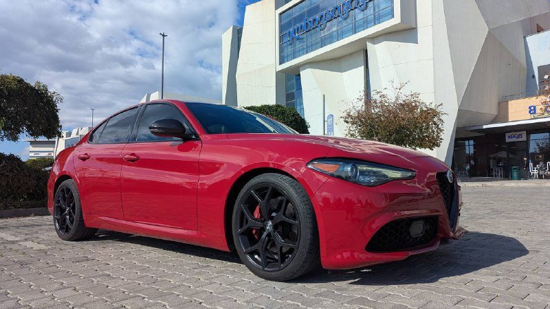 Alfa Romeo Giulia TI Sport 2021
