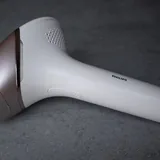 Эпилятор Philips Lumea IPL 9000 1