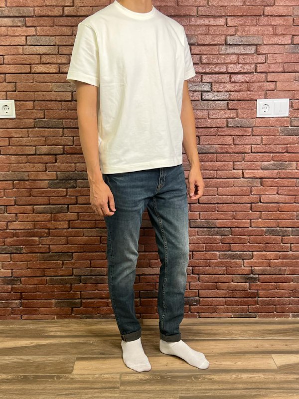 Свитер зимний Bershka, Клетчатая рубашка Pull and Bear, Худи Zara, Новые джинсы Colin's, Брюки Zara 4