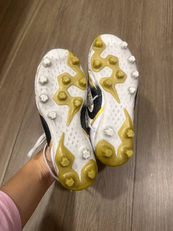 Детские футбольные бутсы р-р 32 2