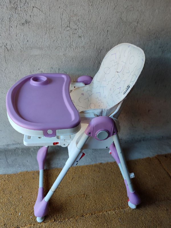 Детский стульчик для кормления Chipolino