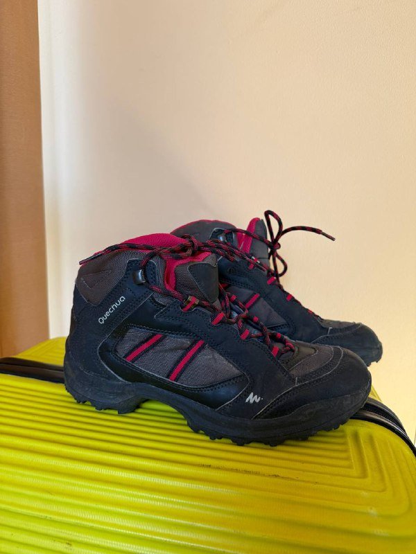 Женские хайкинговые ботинки Quechua 39 размер