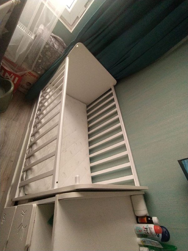 Детская кроватка