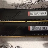 Kingston Fury Beast 16GB DDR4, HyperX Predator 16GB DDR4 1