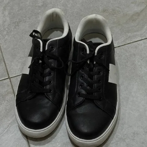 Men's sneakers, size 44–45
