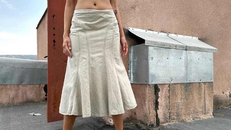 Skirt size M
