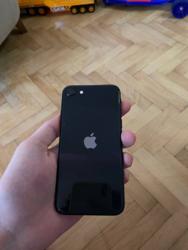 iPhone SE 2020 64GB 2