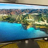 Dell S2722QC 4K монитор, Xiaomi A27Qi 2K монитор 2