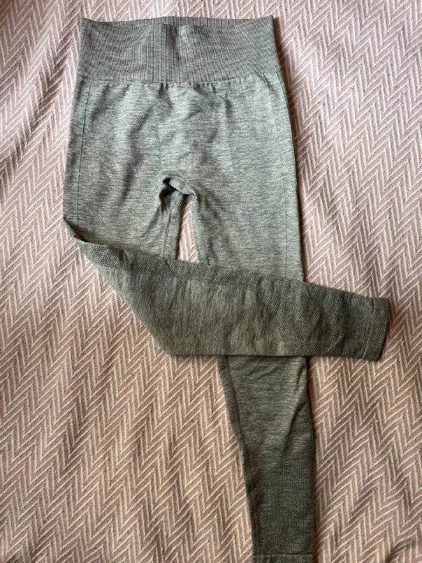 Спортивные лосины