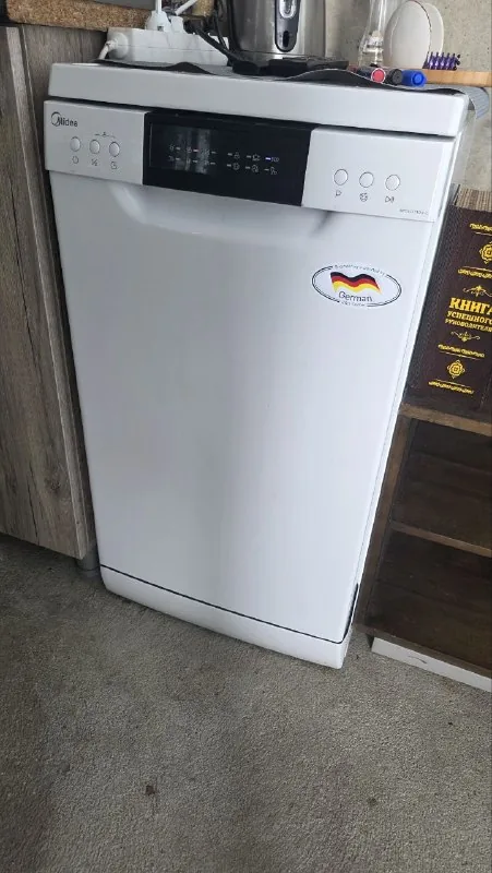 Посудомойка Midea
