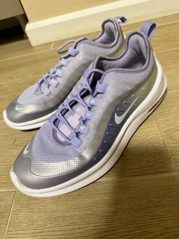 Женские кроссовки размер 40 2