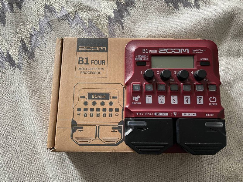 Процессор для Бас гитары Zoom B1 Four