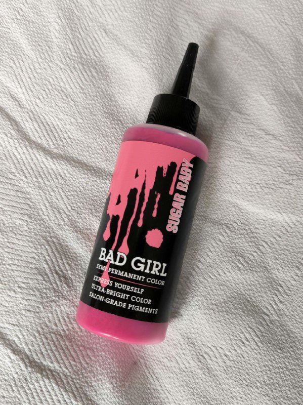 Увлажняющий крем Aravia, краска Estel тирамису, краска Bad Girl розовая 3